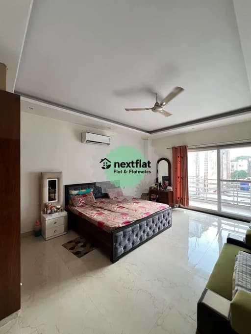 3BHK in Sector 23, Sector 23, Gurugram - Photo 1