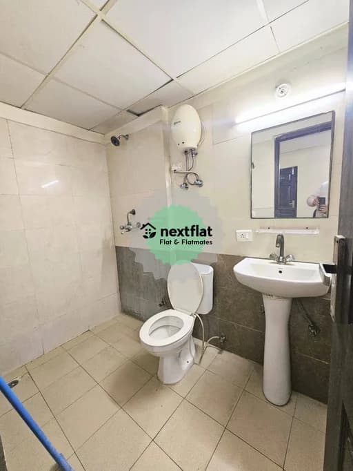 2BHK in Gardenia Gateway, Sector 75, Noida - Photo 1