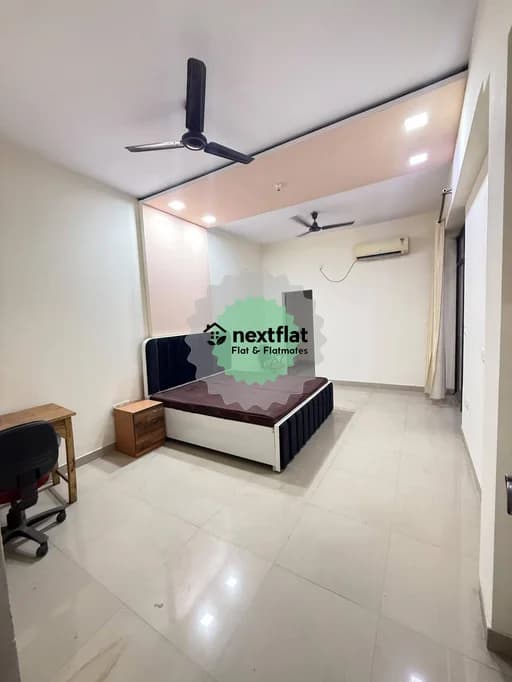 3BHK in Amarpali Silicon City, Sector 76, Noida - Photo 1