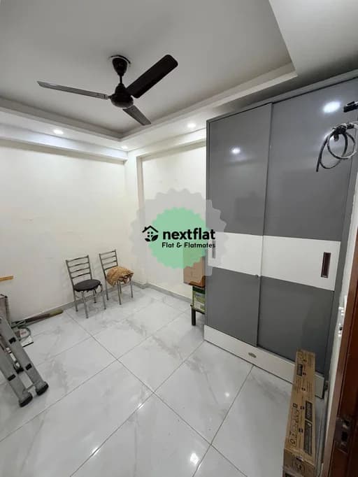 3BHK in Hazipur, Sector 104, Noida - Photo 1