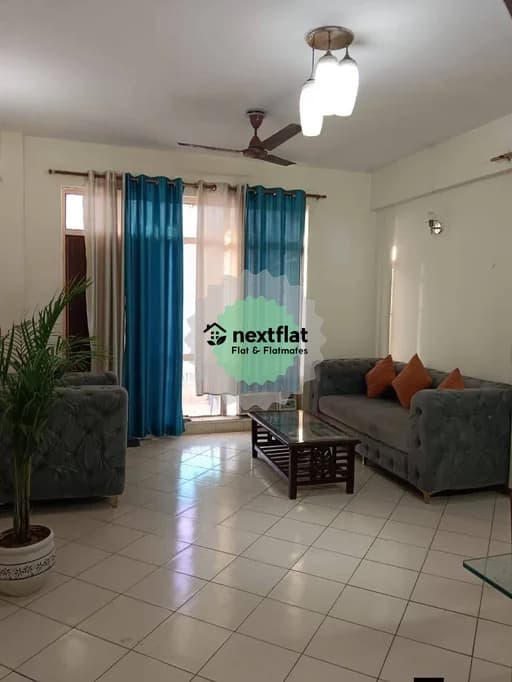 3BHK in Sushant Lok Phase I, Sector 43, Gurugram - Photo 1