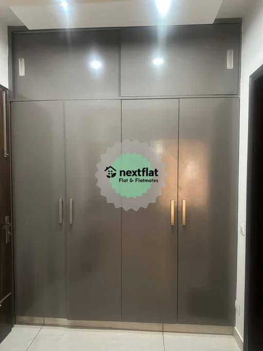 4BHK in DLF Phase 5, Sector 43, Gurugram - NextFlat