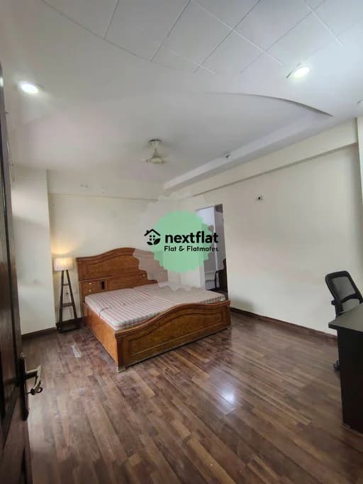 3BHK in Noida, Noida - Photo 1