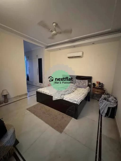 3BHK in South City 1, Sector 40, Gurugram - Photo 1