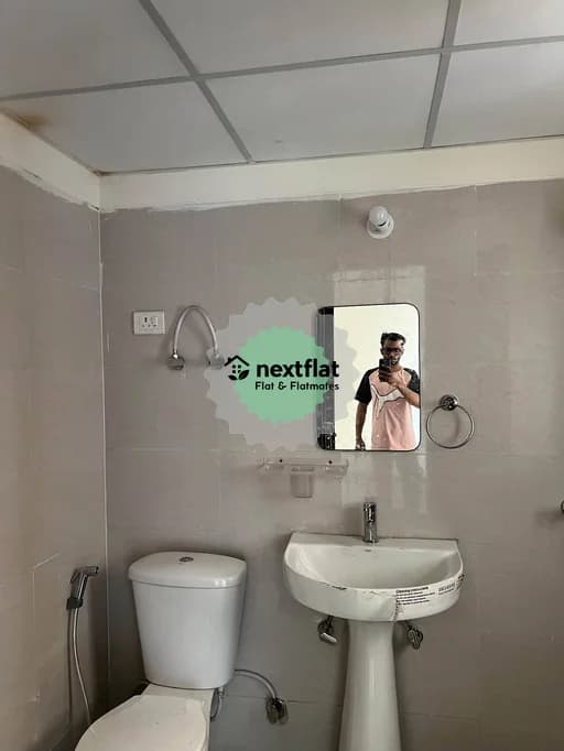 2BHK in Noida Phase-2, Yakubpur, Noida - NextFlat