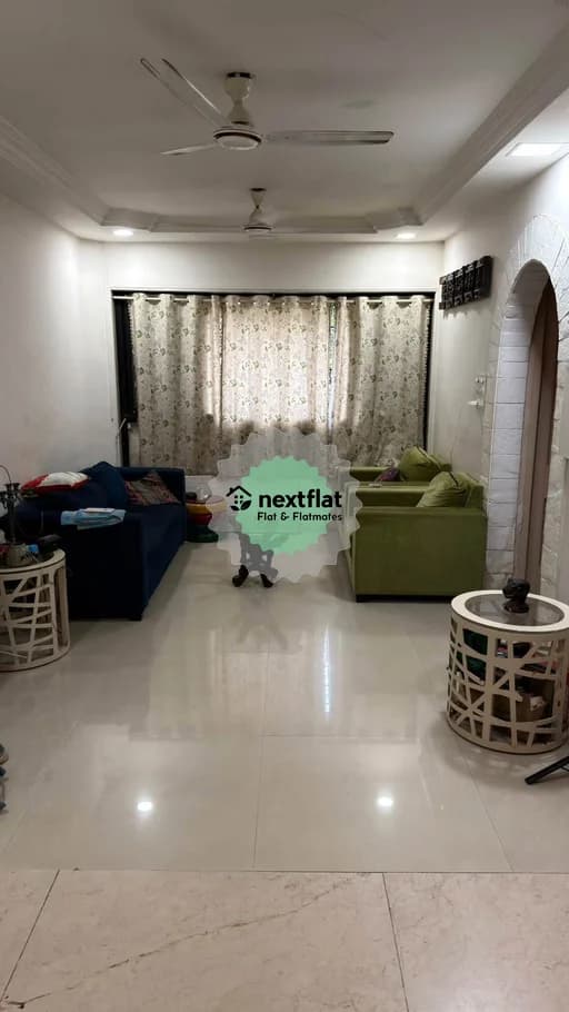 3BHK in Juhu-Versova Link Road, Juhu, Mumbai - Photo 1