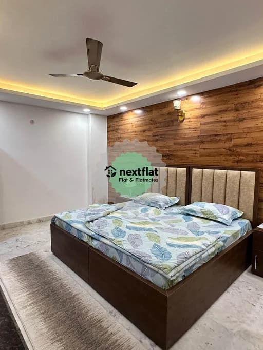2BHK in Sector 14, Sector 14, Gurugram - Photo 1