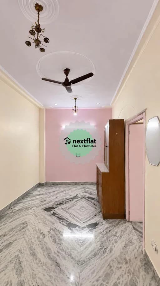 3BHK in Sector 41, Noida, Noida - Photo 1