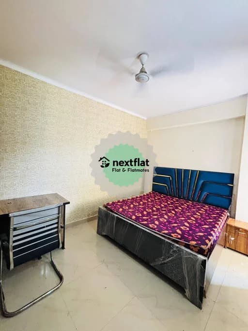 2BHK in Sector-75, Noida, Noida - Photo 1