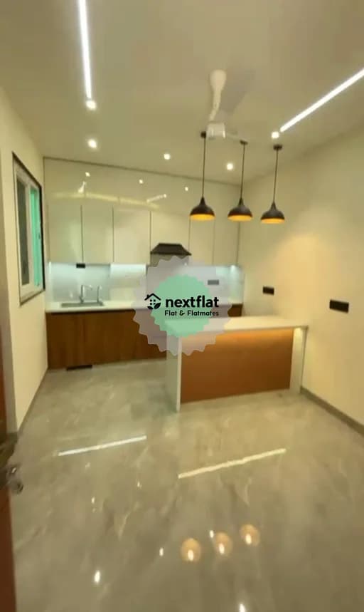 1BHK in Sector 14, Sector 14, Gurugram - Photo 1