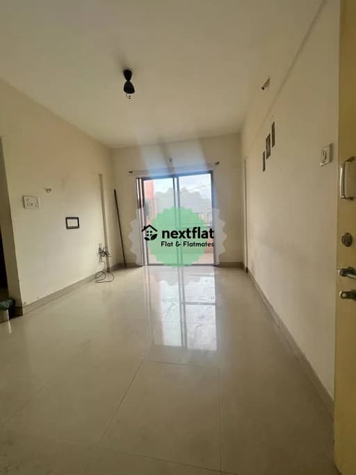 1BHK in Phase 1, Magarpatta City, Pune - Photo 1