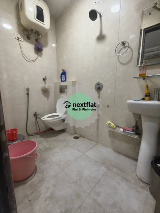 3BHK in Sector 30, Sector 30, Gurugram - Photo 1