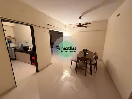 3BHK in Parel, Mumbai - Photo 1