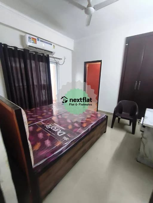 2BHK in Sector 77, Sector 77, Noida - Photo 1
