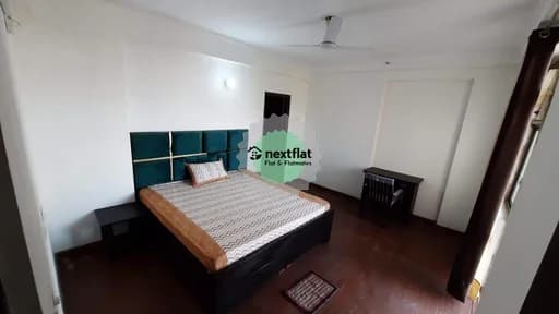 2BHK in Sector 70, Sector 70, Noida - Photo 1