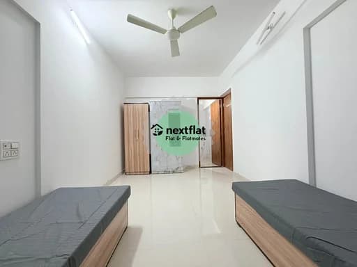 2BHK in Bkc, Mumbai - Photo 1