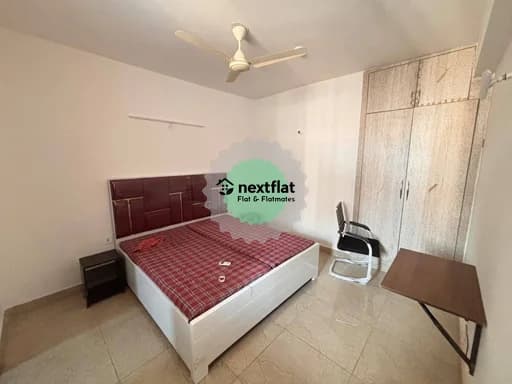 2BHK in Sector 74, Sector 74, Noida - Photo 1