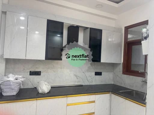 3BHK in Noida, Noida - Photo 1