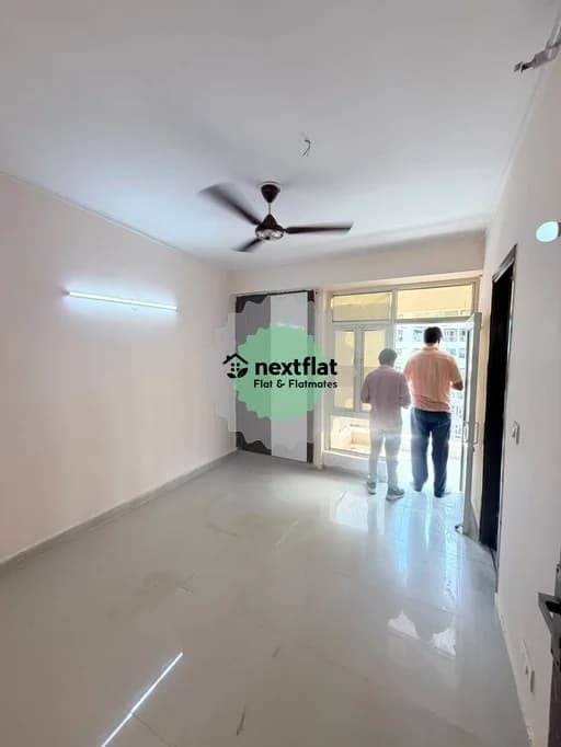 2BHK in Noida Phase-2, Yakubpur, Noida - NextFlat