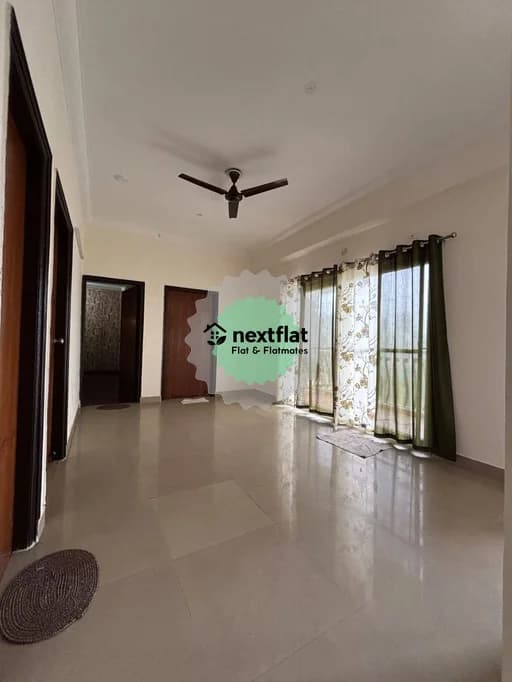 3BHK in Prateek Wisteria, Sector 77, Noida - Photo 1