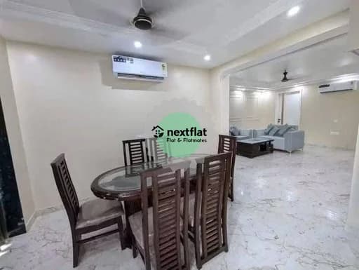 3BHK in Mayfield Garden, Sector 51, Gurugram - Photo 1