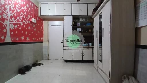 3BHK in Bangur Nagar, Goregaon West, Mumbai - Photo 1