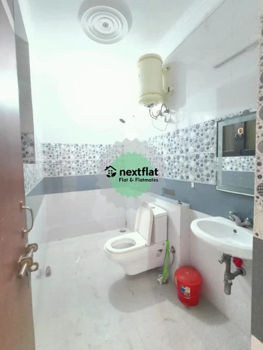 2BHK in Sector 46, Sector 46, Gurugram - Photo 1