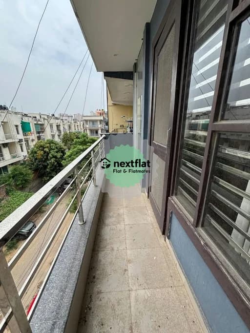 2BHK in Mayfield Garden, Sector 51, Gurugram - NextFlat