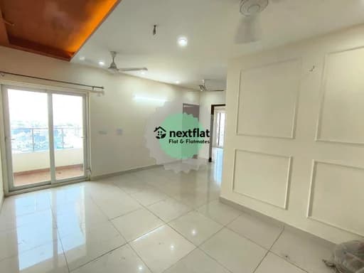 3BHK in Noida Phase-2, Yakubpur, Noida - Photo 1