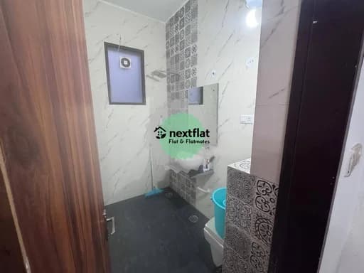 3BHK in Sector 30, Sector 30, Gurugram - Photo 1