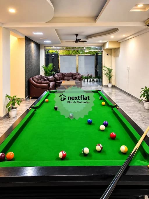 2BHK in Sector 43, Sector 43, Gurugram - Photo 1