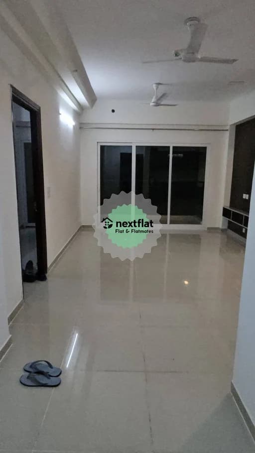2BHK in Sector 01, Amrapali Leisure Valley, Noida - Photo 1
