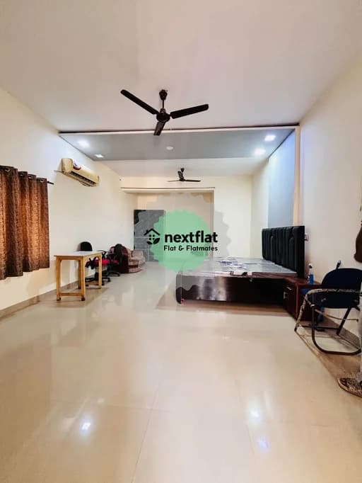 3BHK in Sector 74, Noida Sector 74, Noida - Photo 1