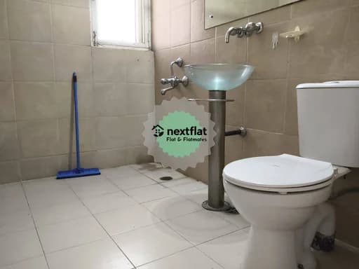3BHK in Sector 49, Sector 49, Gurugram - Photo 1